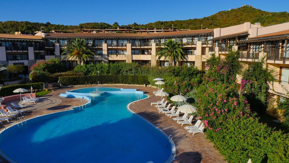 Sporting Hotel Tanca Manna Cannigione Exterior photo